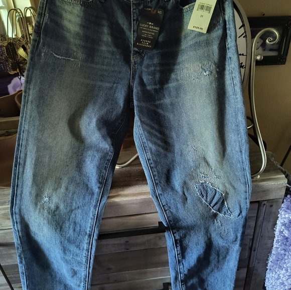 NWT Lucky Brand Siena Slim BF Jeans, size 12. - Picture 4 of 9